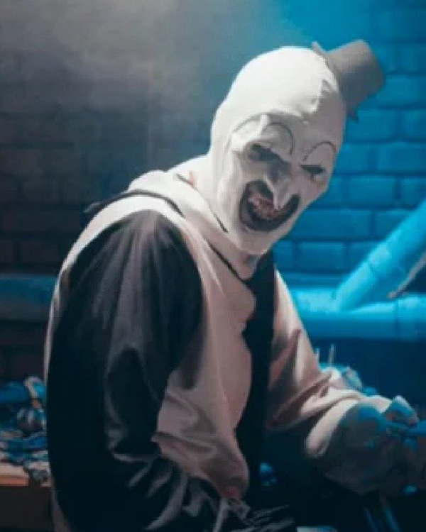 Terrifier 2 Art the Clown Halloween Costume - Image 3
