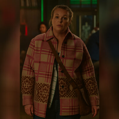 Resident Alien S04 Elizabeth Banks Pink Plaid Shacket