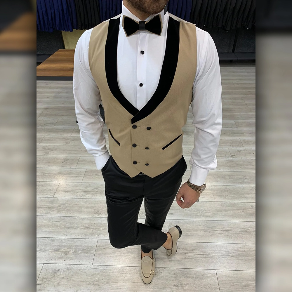 Men Shawl Collar Beige Tuxedo Suit - Image 2