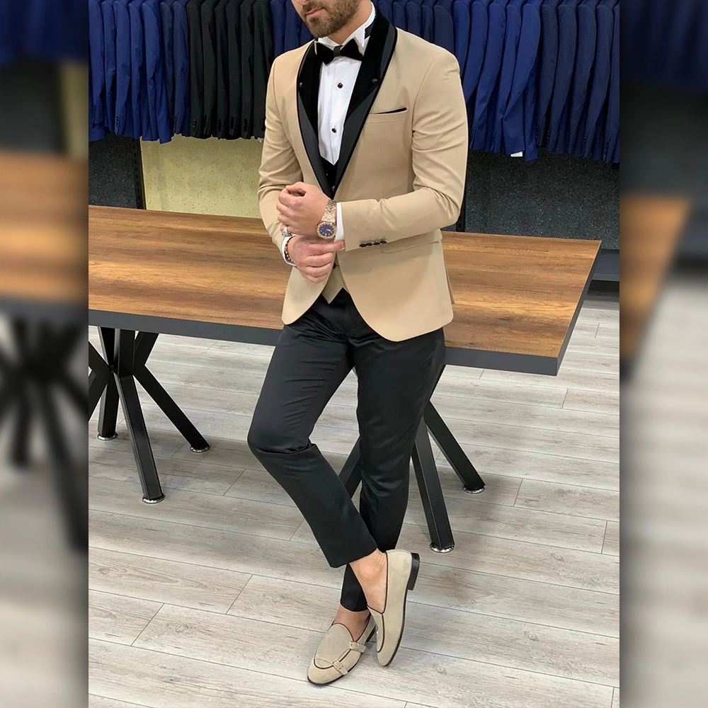 Men Shawl Collar Beige Tuxedo Suit - Image 3