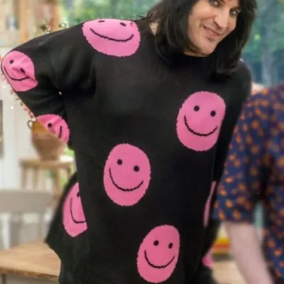 Noel Fielding Bake Off Pink Smiley Face Jumper